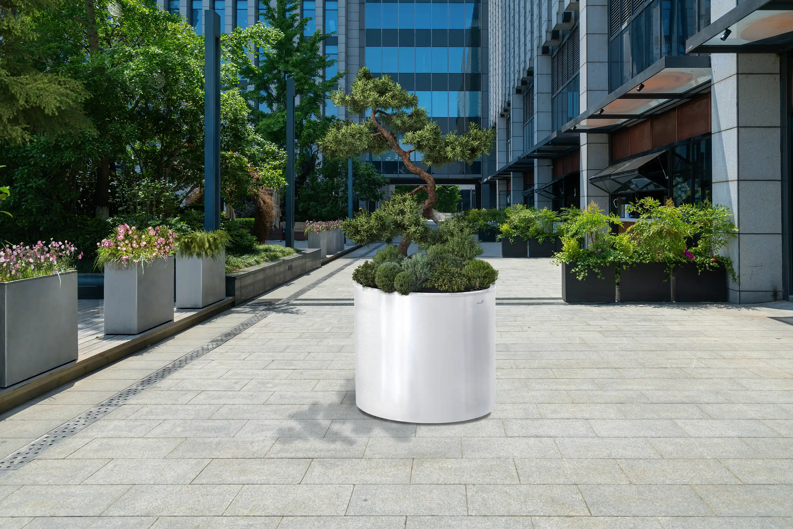 Květináče inFlorita